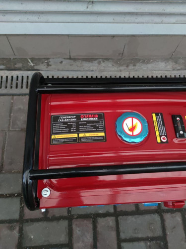 Генератор бензиновий Yamaha Eu6500XCS 3,5 кВт 3-x фазний