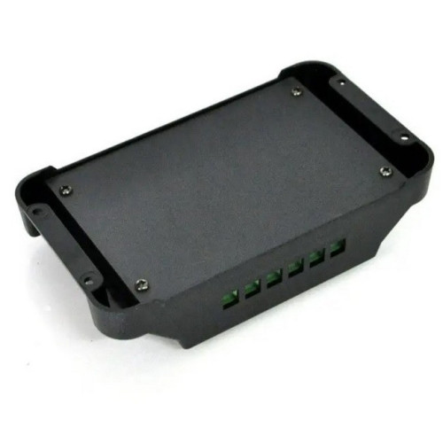 Контроллер заряда солнечной батареи UKC CP-420A 8459